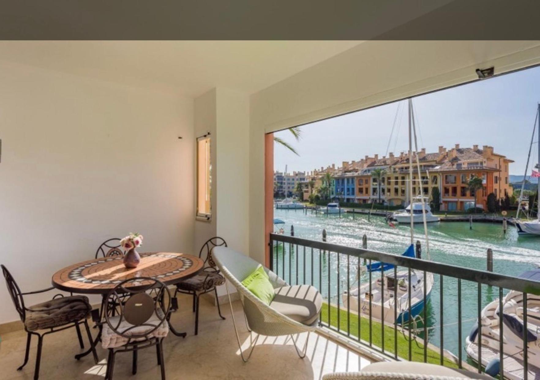 Apartamento Con Piscina ,Playa Con Vistas Panoramicas En La Marina De Sotogrande San Roque  Eksteriør bilde