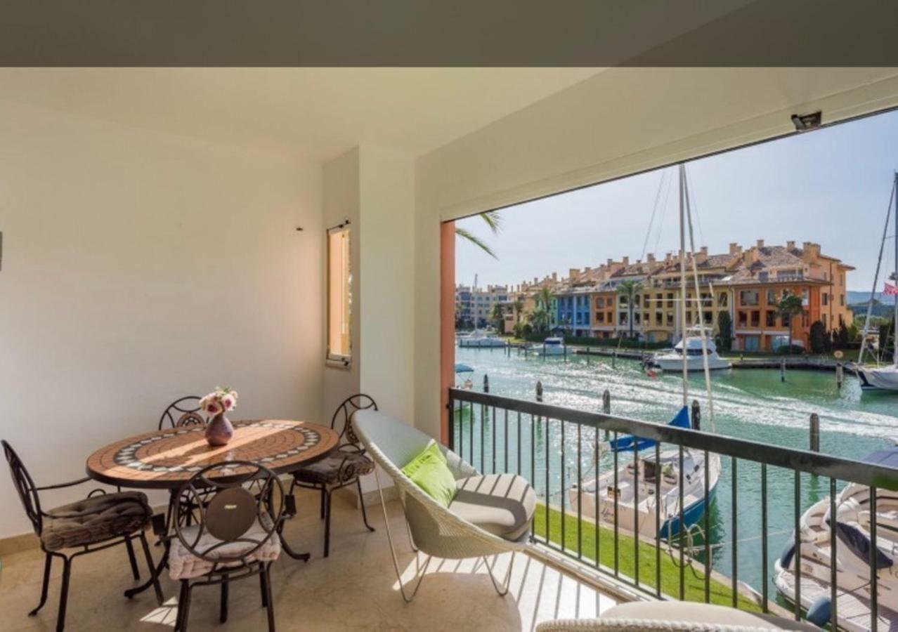 Apartamento Con Piscina ,Playa Con Vistas Panoramicas En La Marina De Sotogrande San Roque  Eksteriør bilde